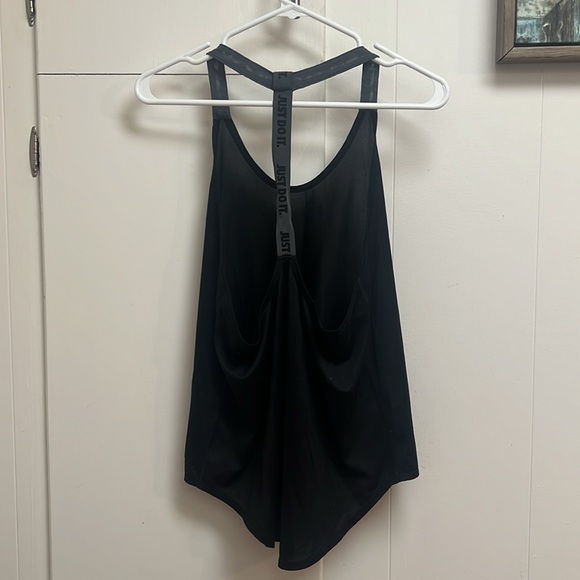 Black Nike Workout Tank Loose Fitting - Picture 2 of 4